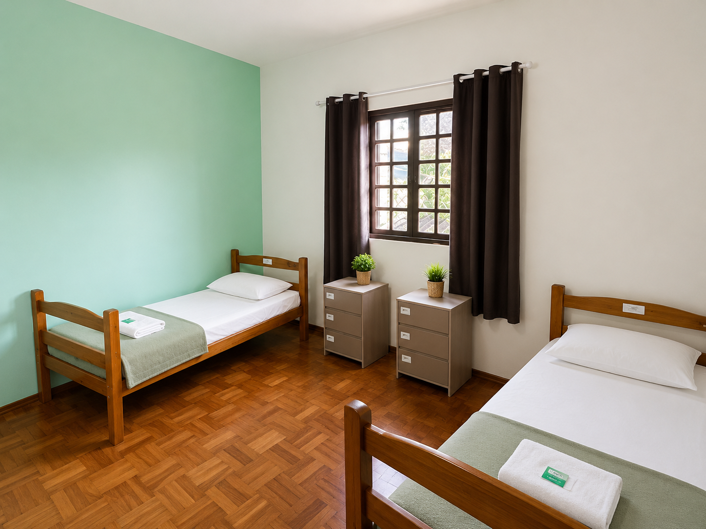 Quarto duplo amplo e iluminado da Casa de Repouso Anália Franco